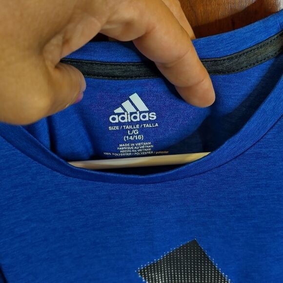 Boys Large Adidas Tee - Picture 2 of 8